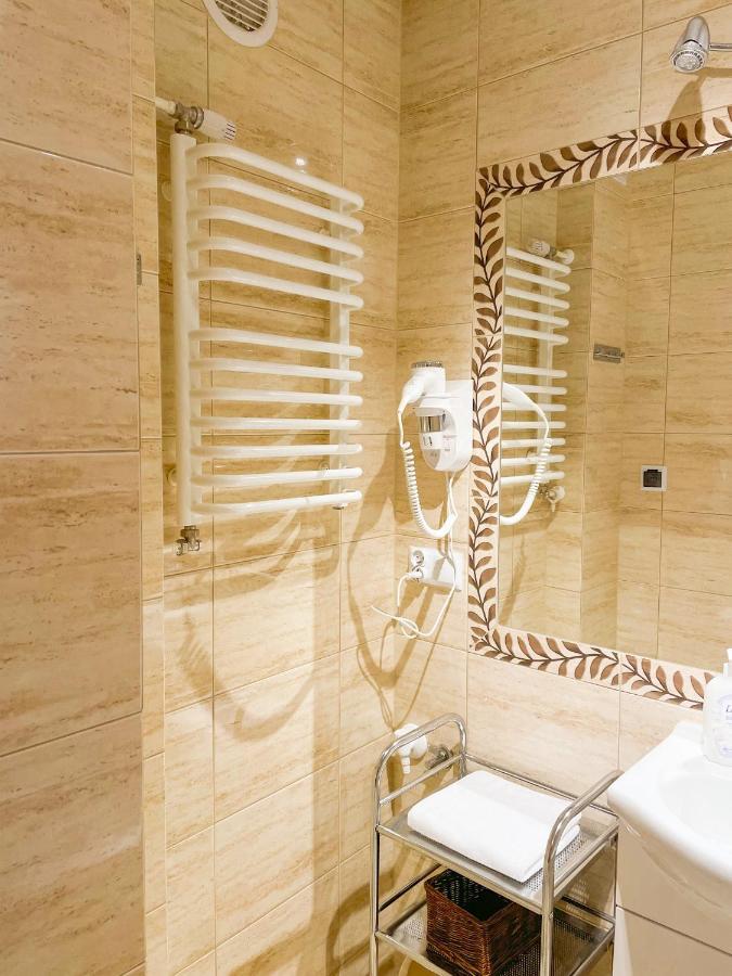 Apartament Relax コバリ エクステリア 写真